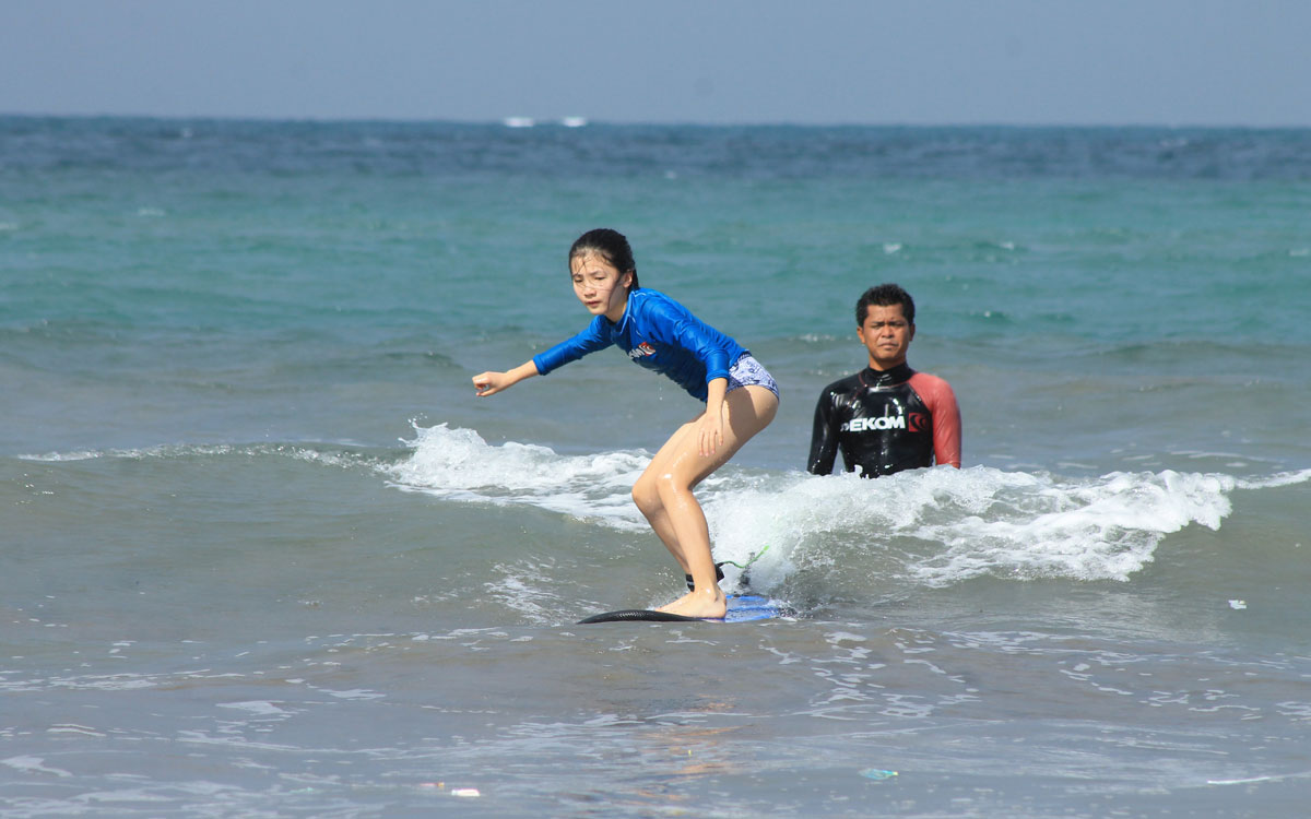 Bali Surf Lessons Beginner Surf Lesson Price Bali Mandira Resort